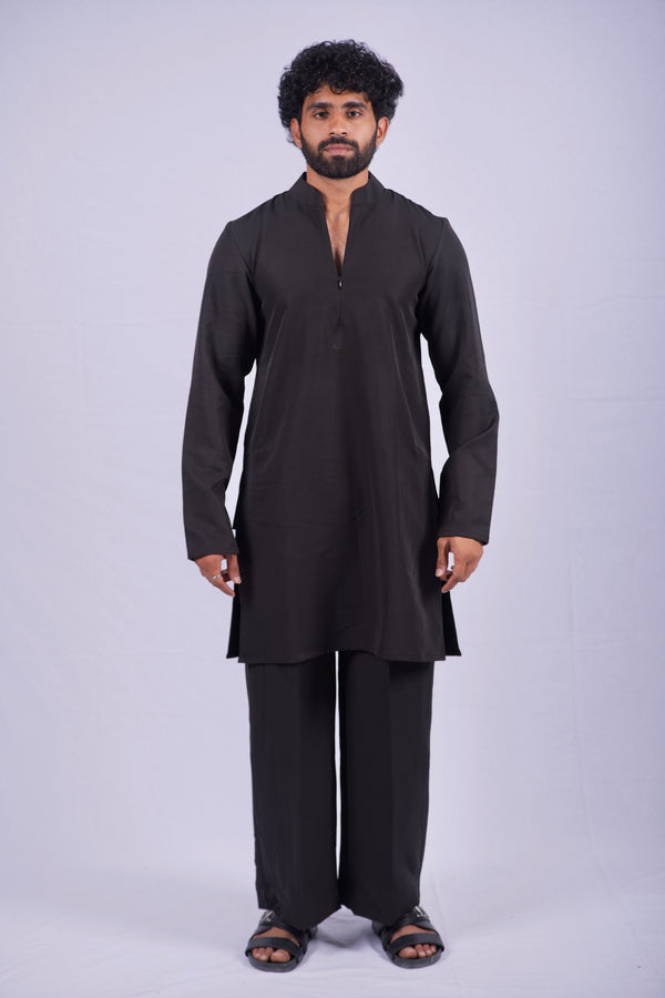 The Midnight minimalist