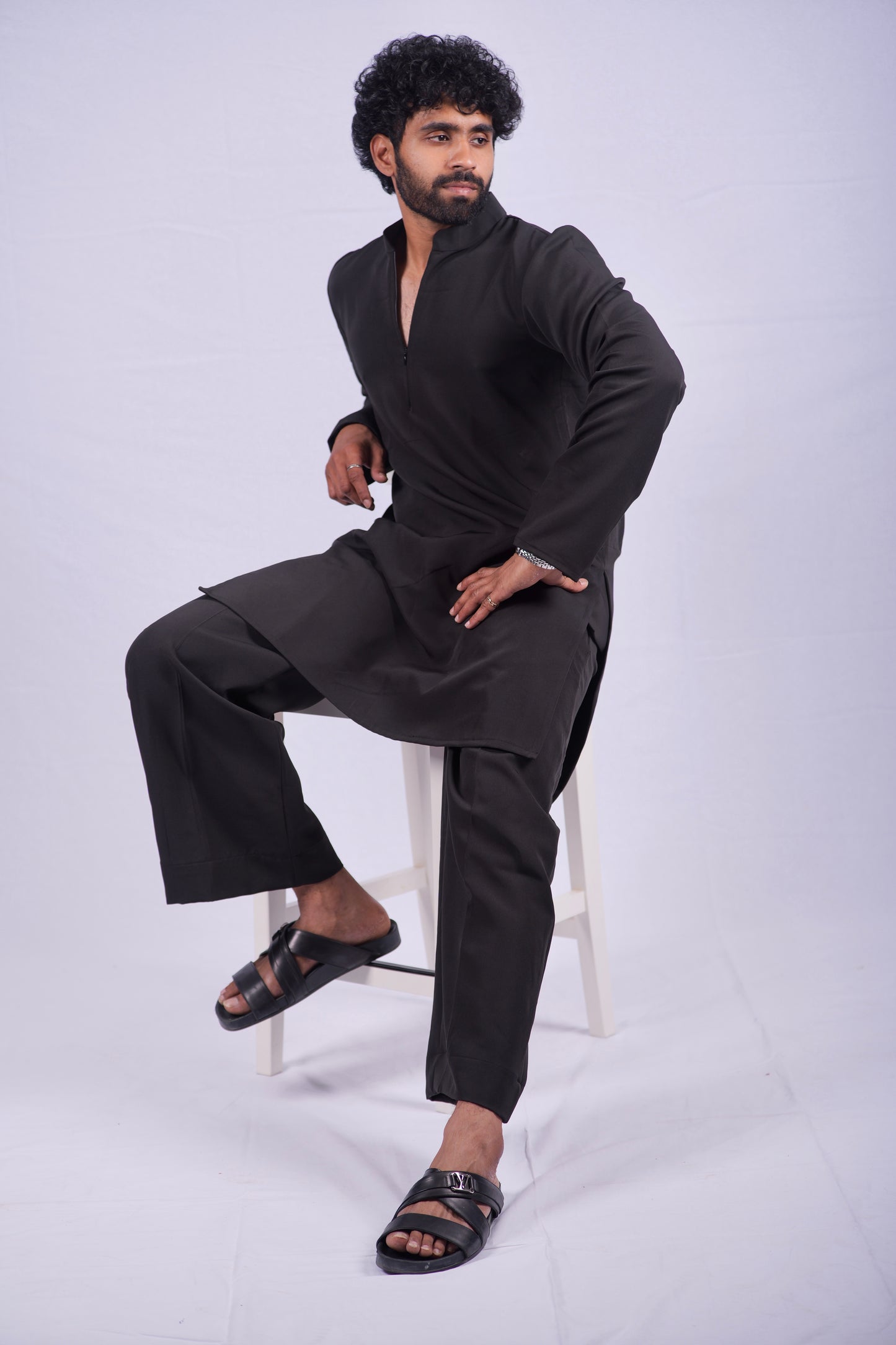 The Midnight minimalist