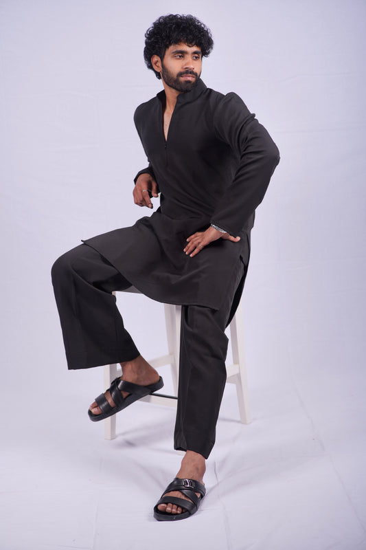 The Midnight minimalist